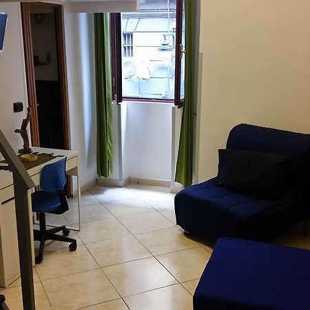 ホテル レジデンツァ イル カステッロ ナポリ 部屋 写真